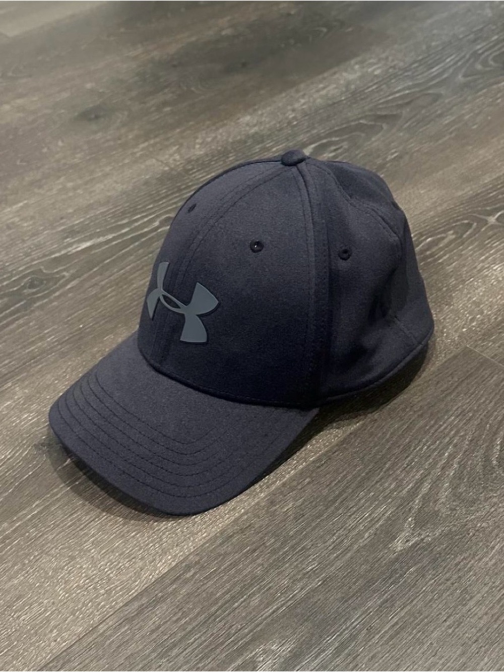 Under Armour  Fitted Men’s Dark Navy Curved-Brim Logo Cap Size M\L